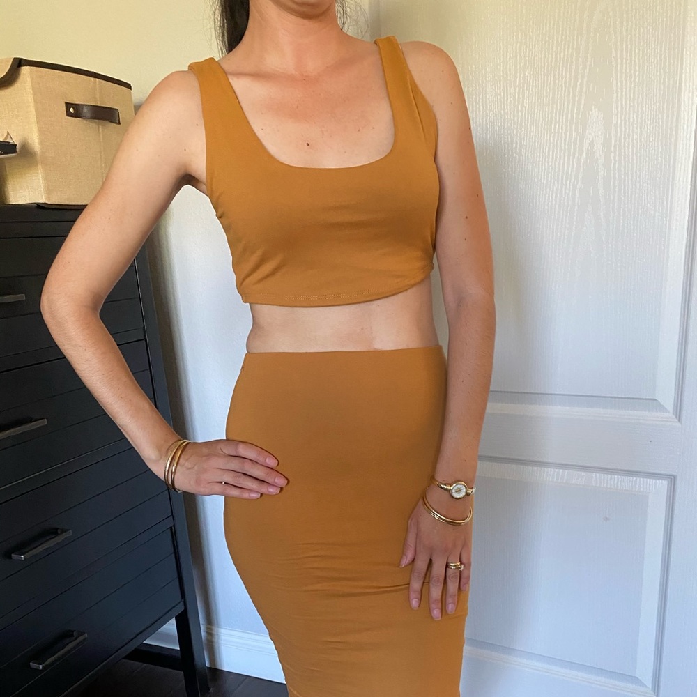 Top and skirt set ready for summer